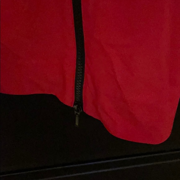 Women’s Jacket - Picture 4 of 10